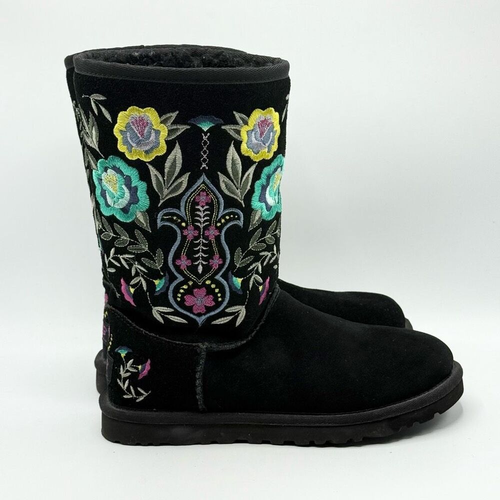 UGG Juliette Black Embroidered Tall Boot Y2K Vintage RARE 1005760 - Women’s US 6